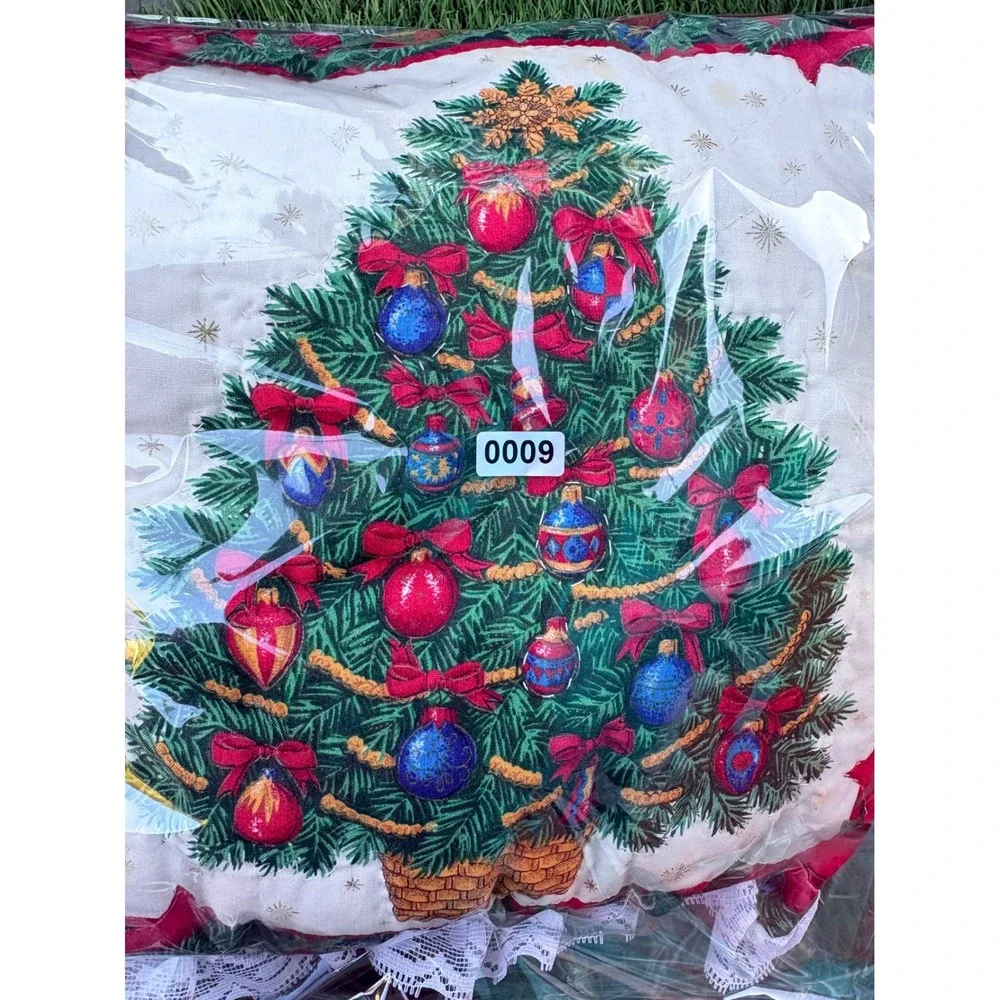 Vintage Quilted Christmas Tree Throw Pillow White Lace Ruffle Trim Holiday Decor